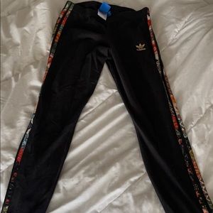 Black Adidas leggings